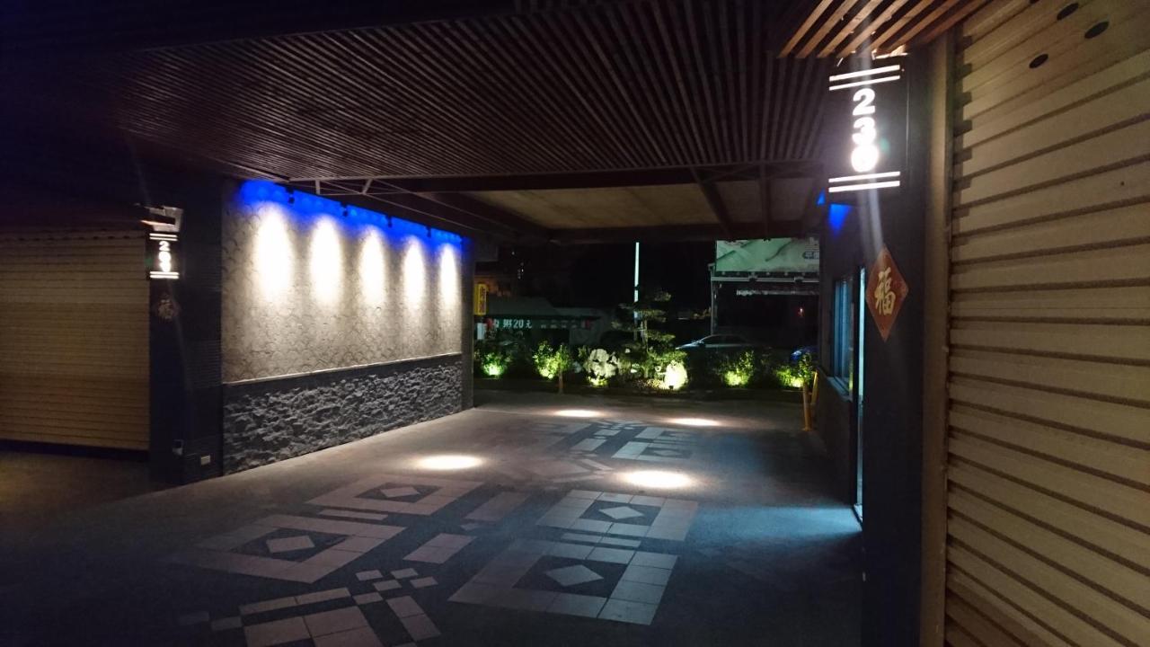 Venice Motel Taichung Exterior photo