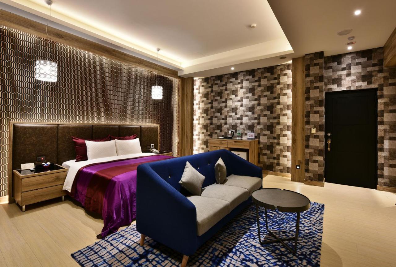 Venice Motel Taichung Exterior photo